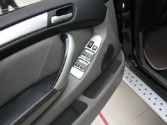 2011款 2.4 手动 四驱超豪华型 5座