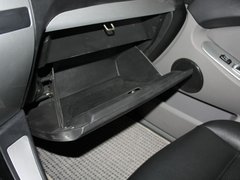 2011款 2.4 手动 四驱超豪华型 5座