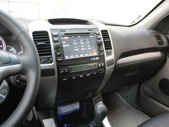 2011款 2.4 手动 四驱超豪华型 5座