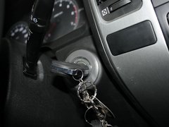 2011款 2.4 手动 四驱超豪华型 5座