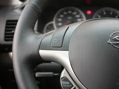 2011款 2.4 手动 四驱超豪华型 5座