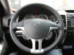 2011款 2.4 手动 四驱超豪华型 5座