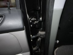 2011款 2.4 手动 四驱超豪华型 5座