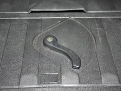 2011款 2.4 手动 四驱超豪华型 5座