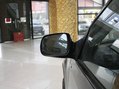 2011款 2.4 手动 四驱超豪华型 5座