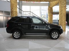 2011款 2.4 手动 四驱超豪华型 5座