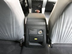 2011款 2.4 自动 四驱超豪华型 5座
