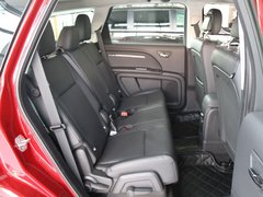 2011款 2.7L 自动 豪华导航版 7座