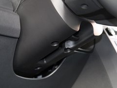 2011款 2.7L 自动 豪华导航版 7座