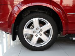 2011款 2.7L 自动 豪华导航版 7座