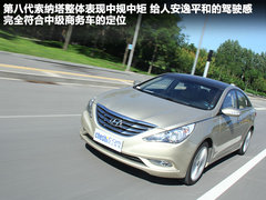北京现代  第八代索纳塔 2.4 DLX AT