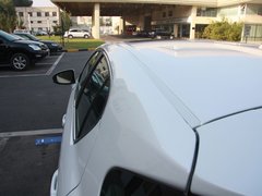 2012款 200h 1.8L CVT 精英版