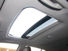 2012款 200h 1.8L CVT 精英版