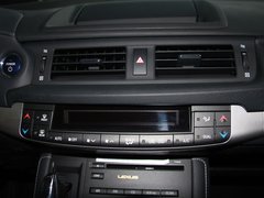 2012款 200h 1.8L CVT 精英版