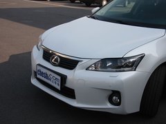2012款 200h 1.8L CVT 精英版