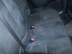 2012款 200h 1.8L CVT 精英版
