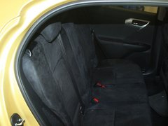 2012款 200h 1.8L CVT 精英版