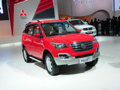 2010款 时尚版 2.0L 手动 两驱 豪华型 5座