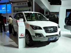 2010款 时尚版 2.0L 手动 两驱 豪华型 5座