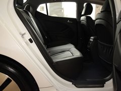 2011款 2.0L 自动 TOP