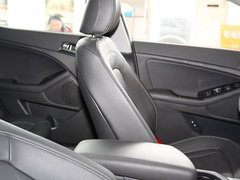 2011款 2.0L 自动 TOP