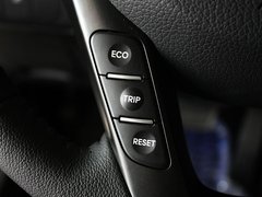 2011款 2.0L 自动 Premium