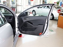 2011款 2.0L 自动 Premium