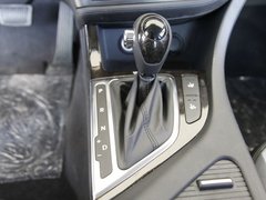 2011款 2.0L 自动 Premium