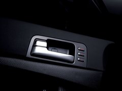 2011款 2.4L 自动 Premium