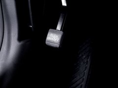 2011款 2.4L 自动 Premium