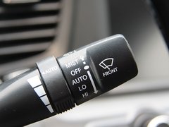 2011款 2.4L 自动 Premium