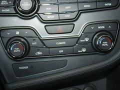 2011款 2.4L 自动 Premium