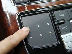 2011款 3.0TFSI Low quattro 豪华型