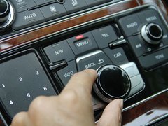 2011款 3.0TFSI Low quattro 豪华型