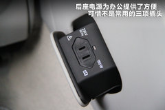 2011款 3.0TFSI High quattro 尊贵型