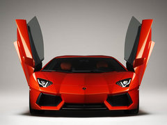 2011款 6.5L AT LP700-4