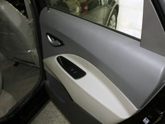 2011款 1.8 手动 豪华型 5座