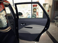 2011款 1.8 手动 豪华型 5座
