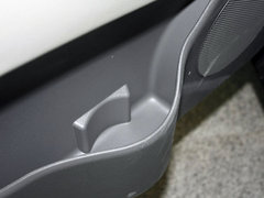 2011款 1.8 手动 豪华型 5座
