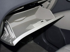 2011款 1.8 手动 豪华型 5座