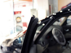 2011款 1.8 手动 豪华型 5座