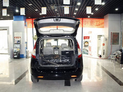 2011款 1.8 手动 豪华型 5座