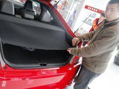 杰路驰 2011款 2.5L 自动 豪华版