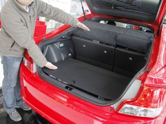 2011款 2.5L 自动 豪华版