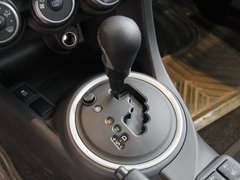 2011款 2.5L 自动 豪华版
