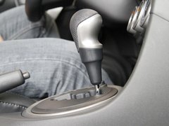 2011款 2.5L 自动 豪华版