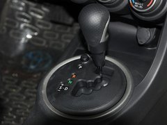 2011款 2.5L 自动 豪华版