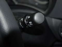 2011款 2.5L 自动 豪华版