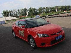 2011款 2.5L 自动 豪华版