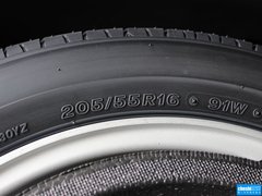 2011款 2.5L 自动 豪华版